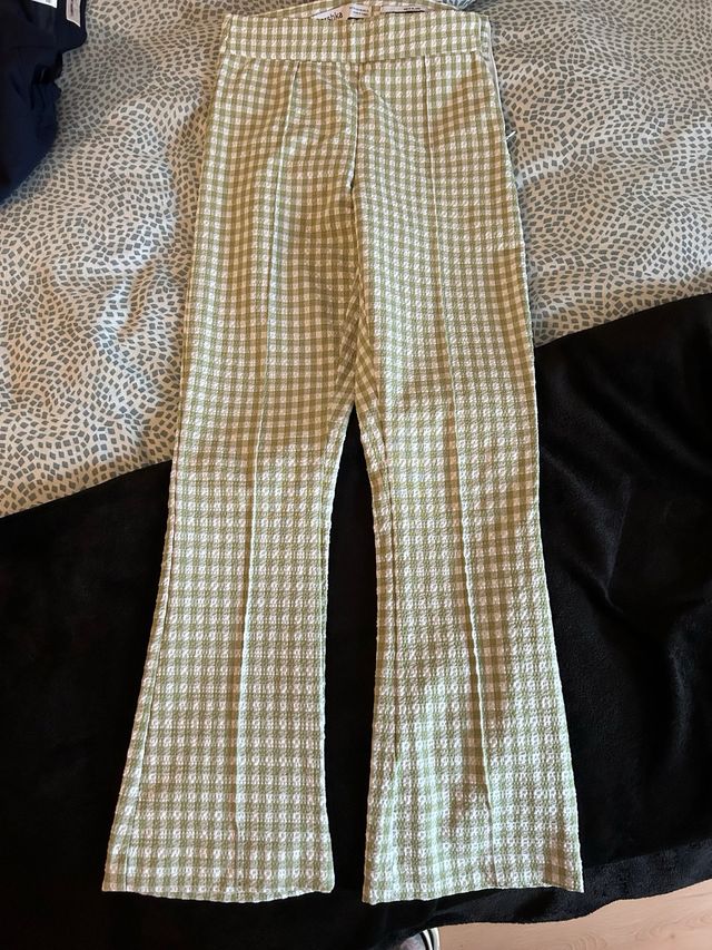 Pantalón Bershka cuadros Vichy tiro alto talla 32