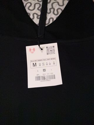 Vestido midi negro tirantes