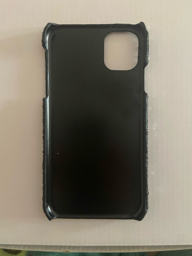 Funda iPhone 11 Brillante Negra
