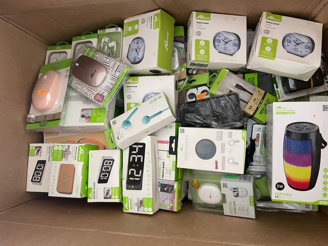 Caixa com 145 produtos eletrônicos ÚLTIMA CAIXA