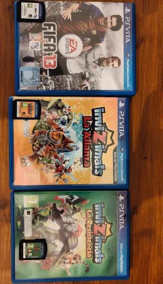 Giochi PS Vita: FIFA 13, Invizimals x2