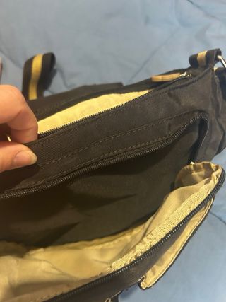 Bolso bandolera negro y marrón