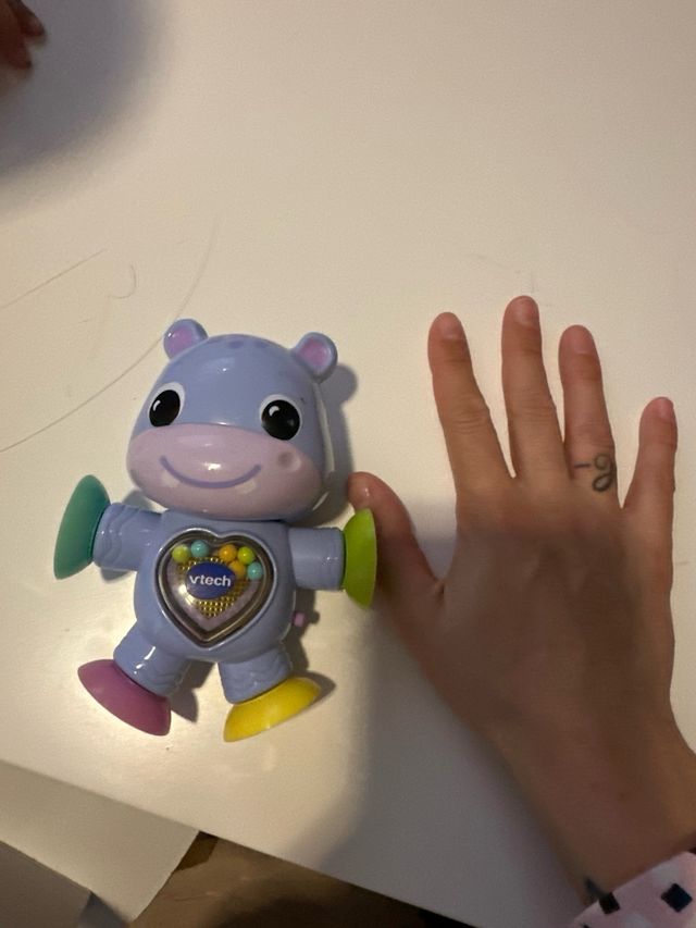 Juguete VTech Hippo Interactivo dice varias frases