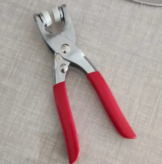 Alicates para botones a presión