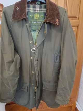 Chaqueta Zara Basic verde talla S Amplia talla 42