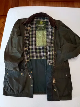 Chaqueta Zara Basic verde talla S Amplia talla 42