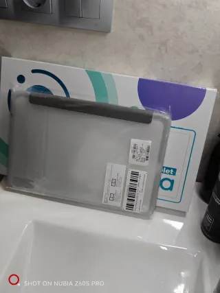 Tablet Odea A10 Blanca y Multicolor