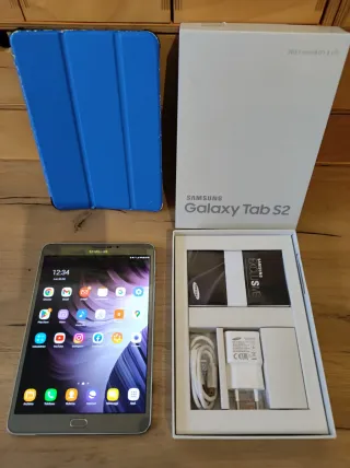 Samsung Galaxy Tab S2 8" LTE (SM-T715)