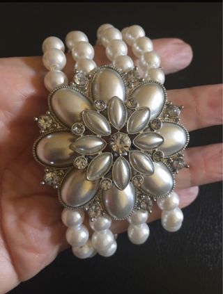 Bracciale bigiotteria americano