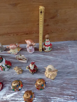 Decorazioni Natalizie Ceramica e Plastica