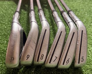 Hierros TaylorMade SIM MAX,Acero Regular,85g.P-5.