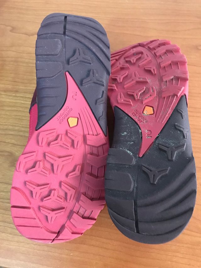 Deportivas Quechua Talla 35 Rojas