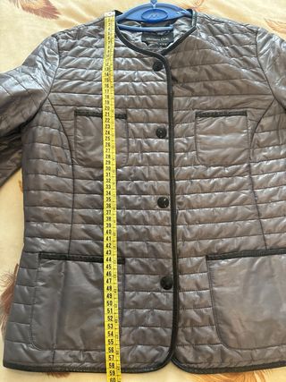 Cazadora Massimo Dutti gris Talla S