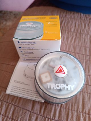 Luz Emergencia V16 DGT HOMOLOGADA