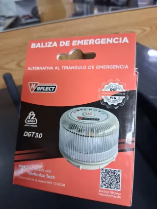 Luz Emergencia V16 DGT HOMOLOGADA