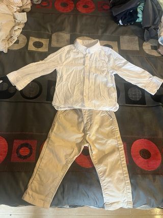 Conjunto Camisa Blanca y Pantalón Chino Beige 2 Añ