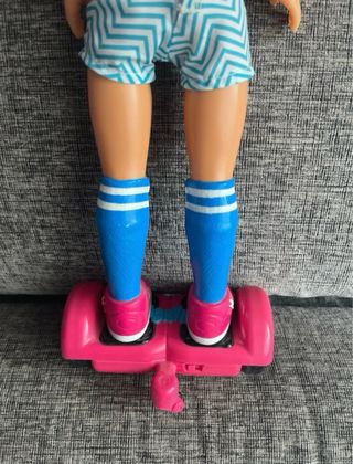Muñeca Nancy con Hoverboard
