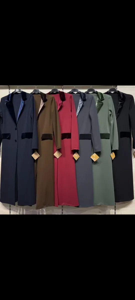 Abrigo largo cuello terciopelo talla única