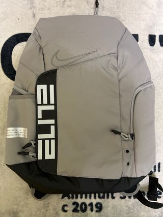 Mochila Nike Elite Gris