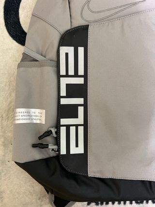 Mochila Nike Elite Gris