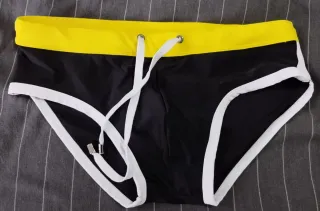 Bañador slip hombre negro y amarillo