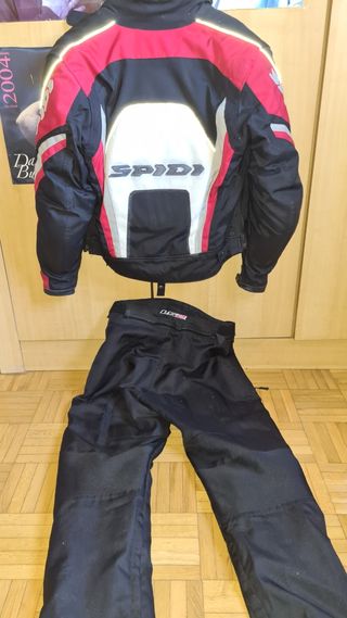 Ropa de moto
