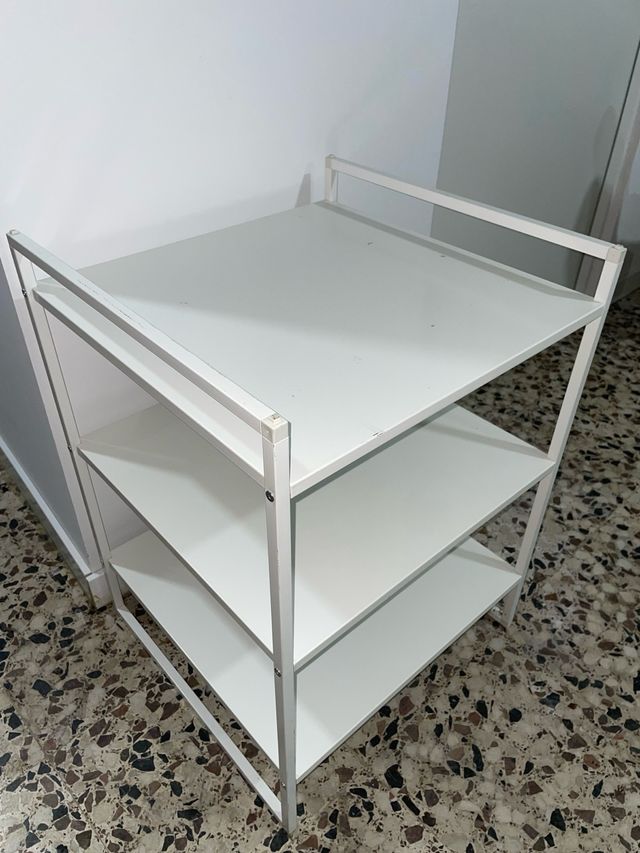 Estantería auxiliar IKEA