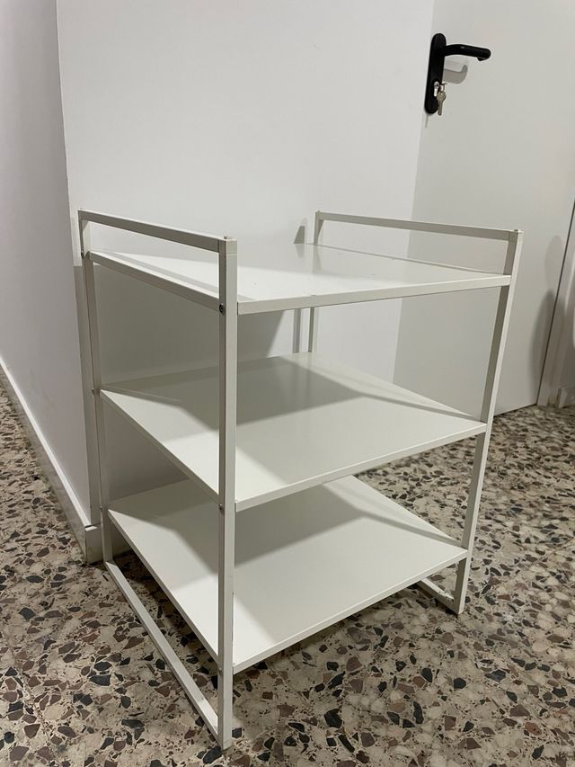 Estantería auxiliar IKEA