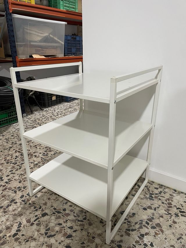 Estantería auxiliar IKEA