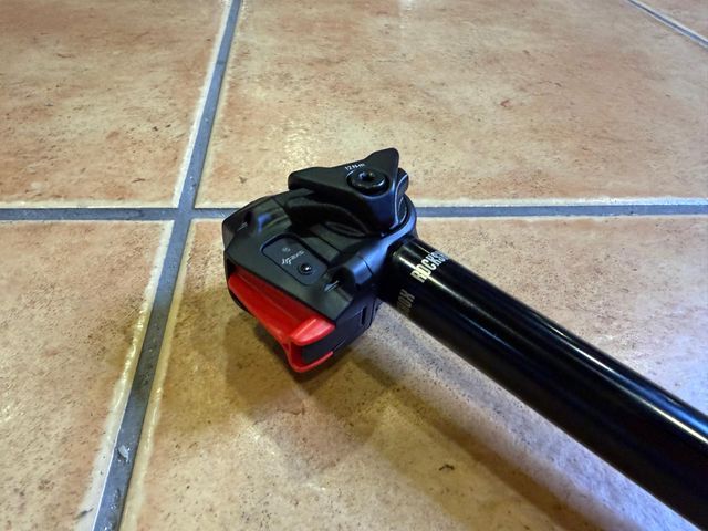 Tija Rock Shox Reverb AXS