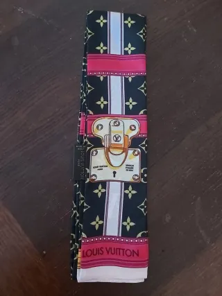 Foulard o scalda collo seta.