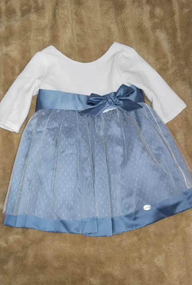 Precioso vestido niña,ideal evento  Talla 6 años