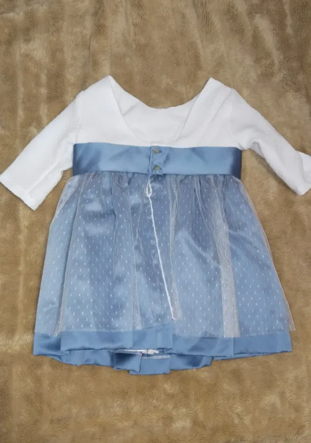Precioso vestido niña,ideal evento  Talla 6 años