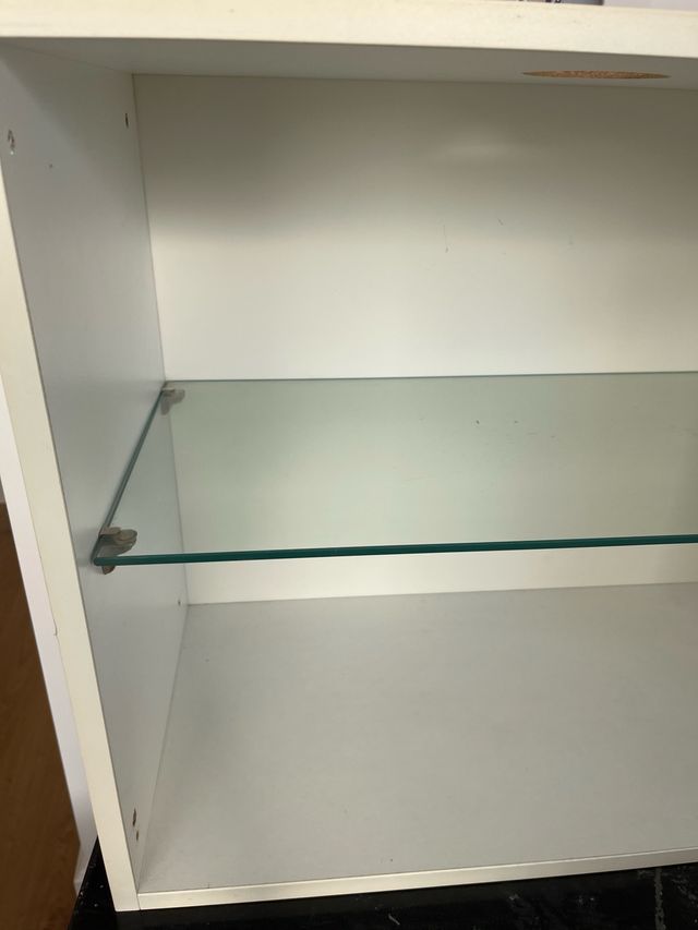 Vitrina expositora cristal y metal