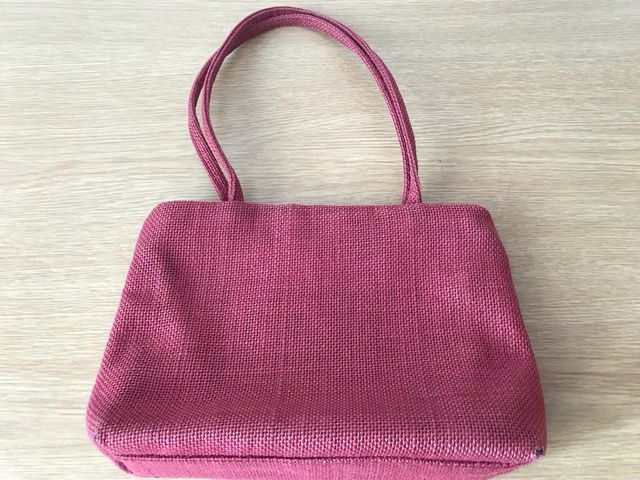 Bolso Rafia color burdeos