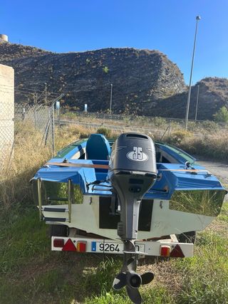 Lancha Glastron + Motor Johnson 35CV + Remolque