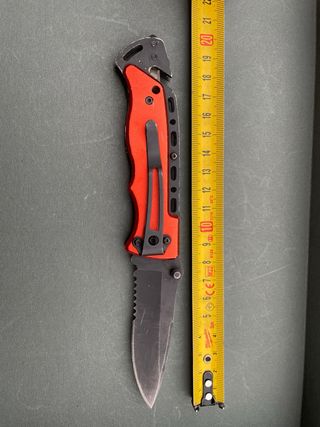 Coltello Beta 1778SOS rosso