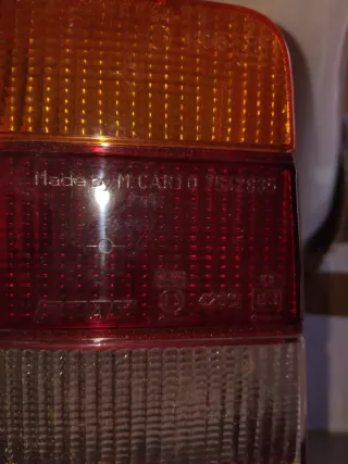 Parafanparaluce fari auto