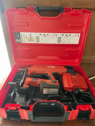 Clavadora Hilti BX 3-ME