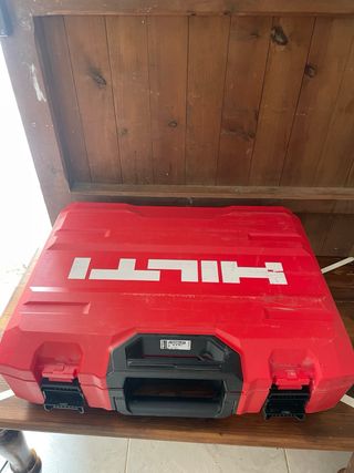 Clavadora Hilti BX 3-ME