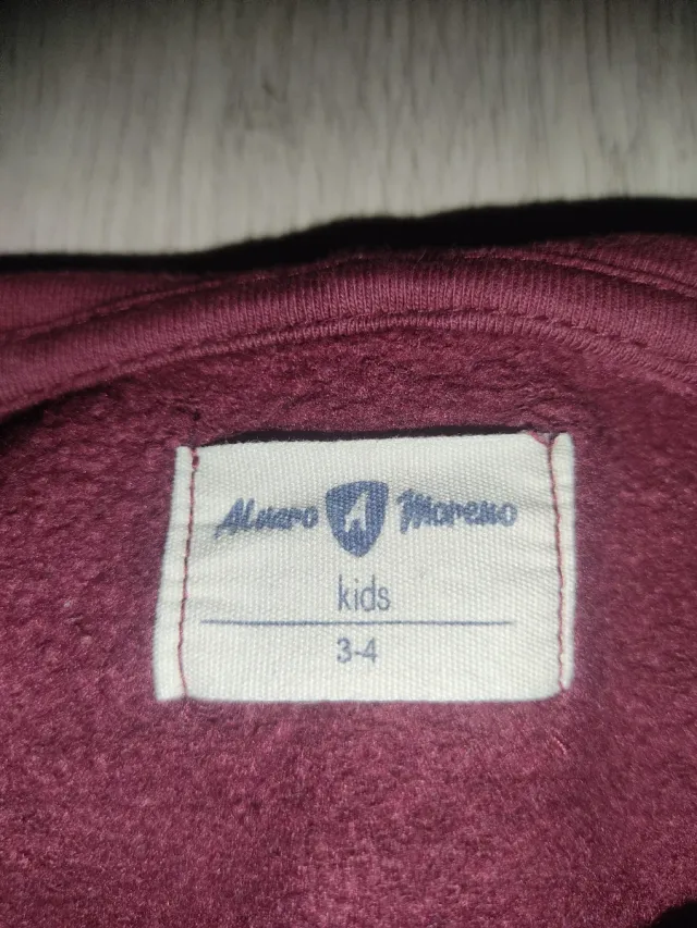 Sudadera con capucha y logo AM
