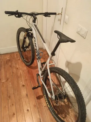 Bicicleta Giant Talon 2022