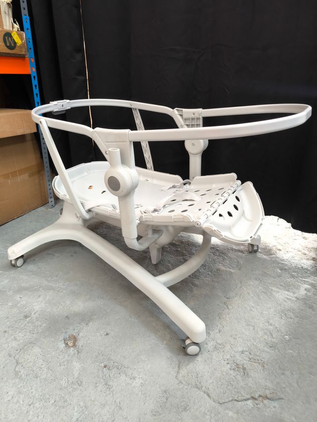 Chicco Baby Hug 4 en 1: Cuna de Nacimiento,Ajuste de Altura, con Ruedas