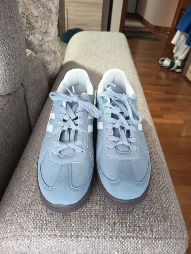 Zapatos Bershka Azules