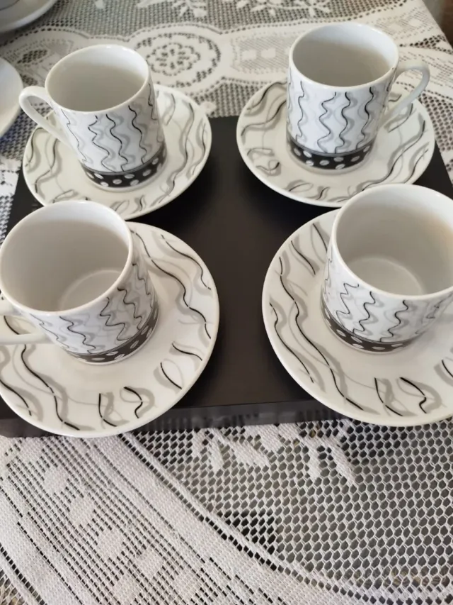 Juego de café de porcelana
