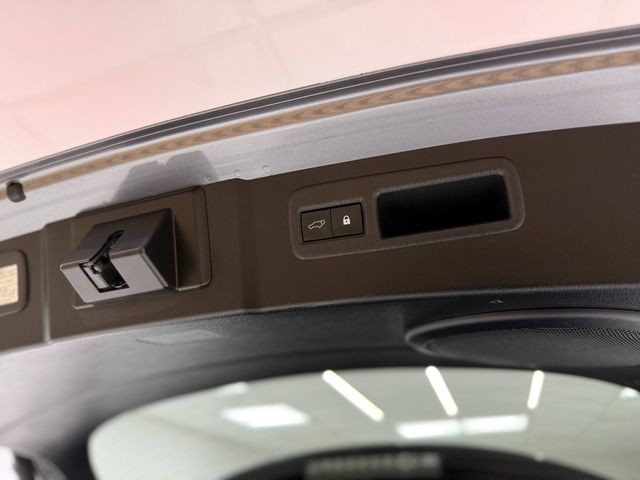 LEXUS NX 300h Premium+ 4WD desde 469€/mes*