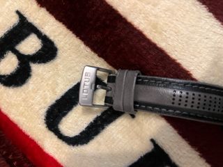 Reloj Lotus Cronógrafo Negro y Plateado original