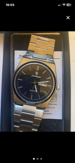 Reloj Accerger Cuarzo Dorado y Negro