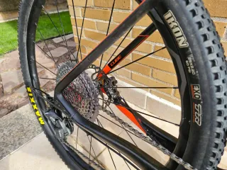 Bicicleta de Montaña Carbono CUBE REACTION SLT