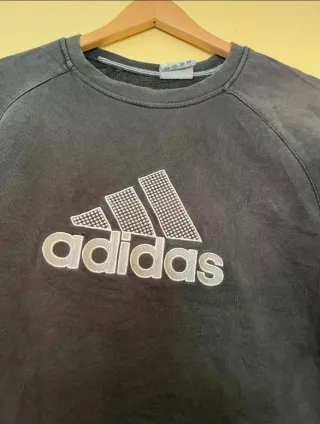 Sudadera Adidas VNT Hombre o mujer Talla S